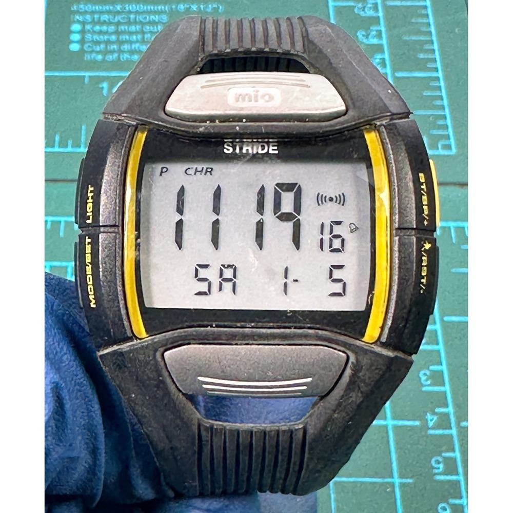 Mio Stride Heart Rate Monitor Digital Watch Black Yellow Sports Run NEW BATTERY